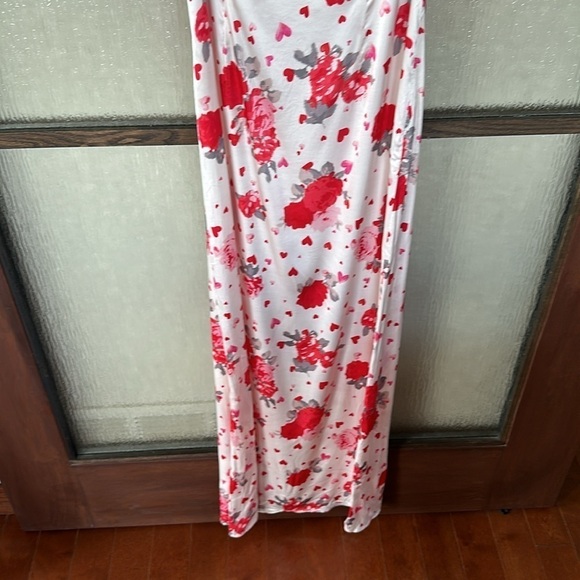 LPA Maryann Maxi Dress in Red & Pink Floral size small New - Picture 9 of 15